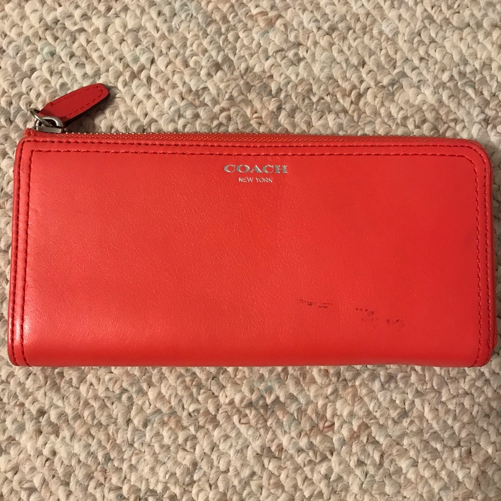 COACH coral zipper wallet